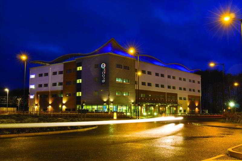 Ramada Encore Doncaster Bagian luar foto