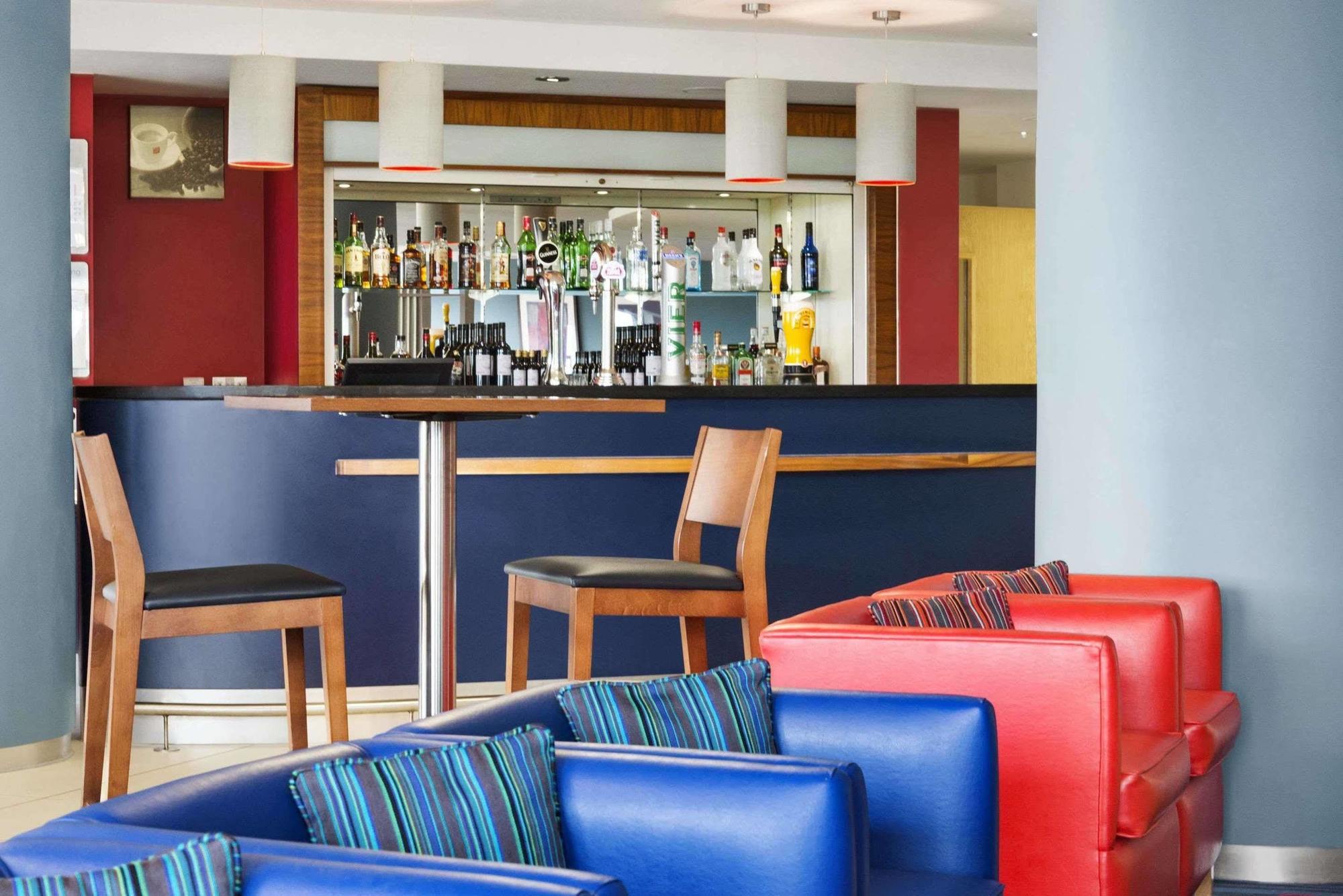 Ramada Encore Doncaster Bagian luar foto